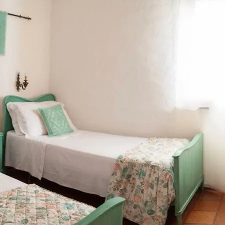 Pittulongu Chalet Sleeps 8 Σαλέ *