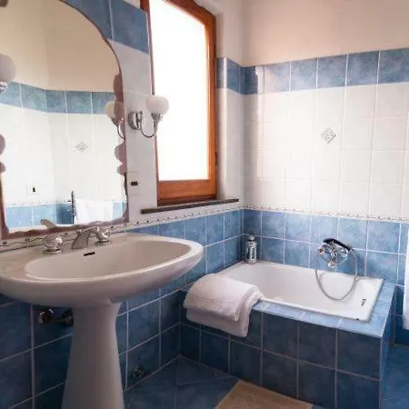 Σαλέ Pittulongu Chalet Sleeps 8